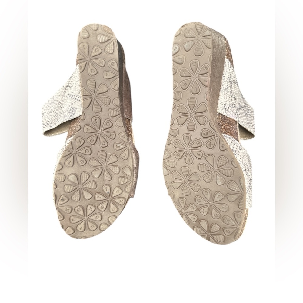 AETREX Chantel Wedge Sandal Double Strap Snake Leather Orthotic Comfort Size 8.5 - Picture 6 of 9